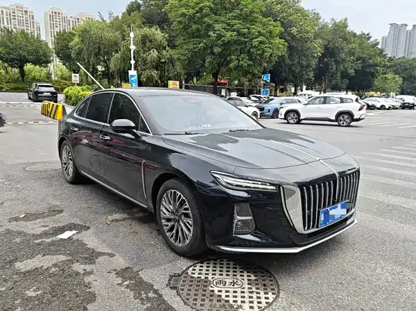 Hongqi H5 2023