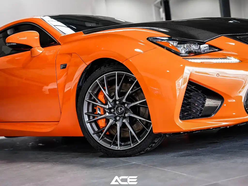 Lexus RC F 2016 — фото 9