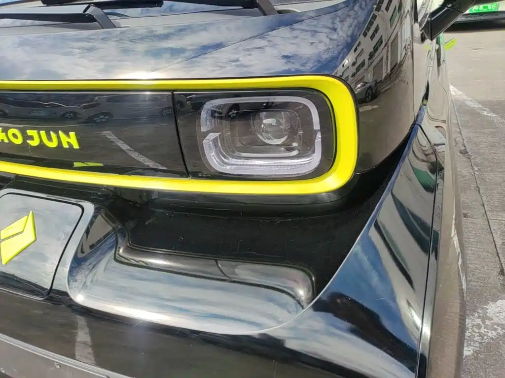 Baojun KiWi EV 2022 — фото 24