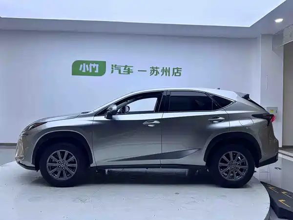 Lexus NX 2020