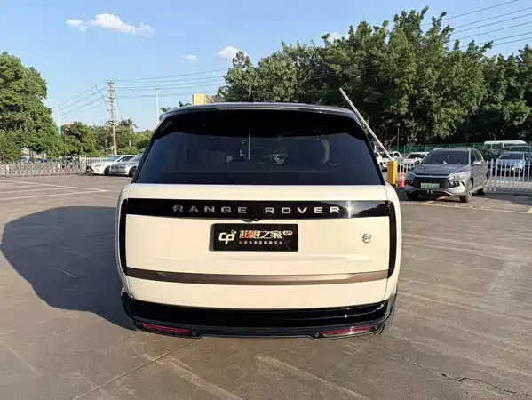 Land Rover Range Rover 2025
