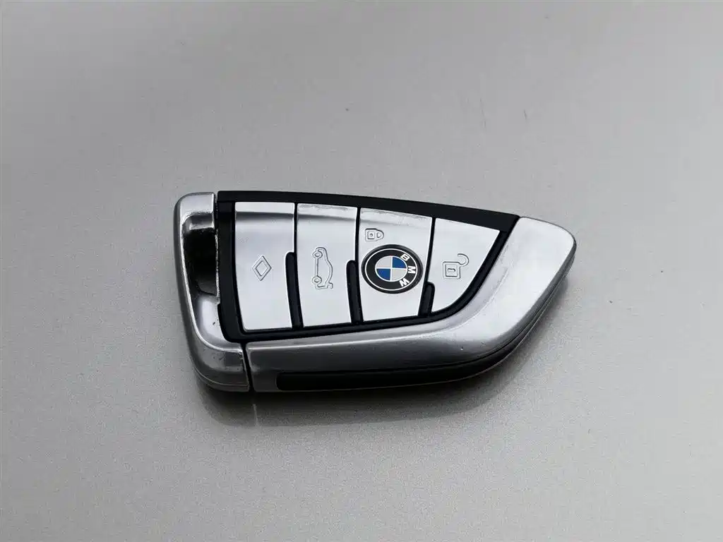 BMW 7 Series 2020 — фото 19