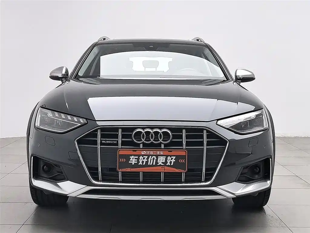 Audi A4 2022 — фото 3