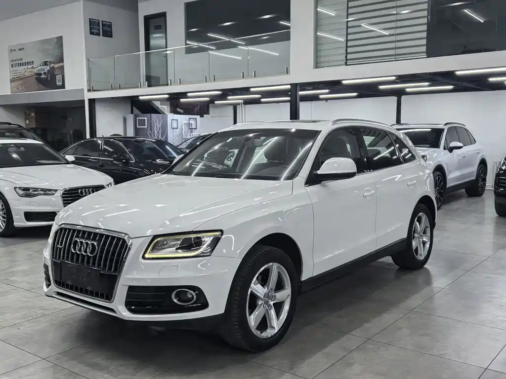Audi Q5 2015 — фото 1