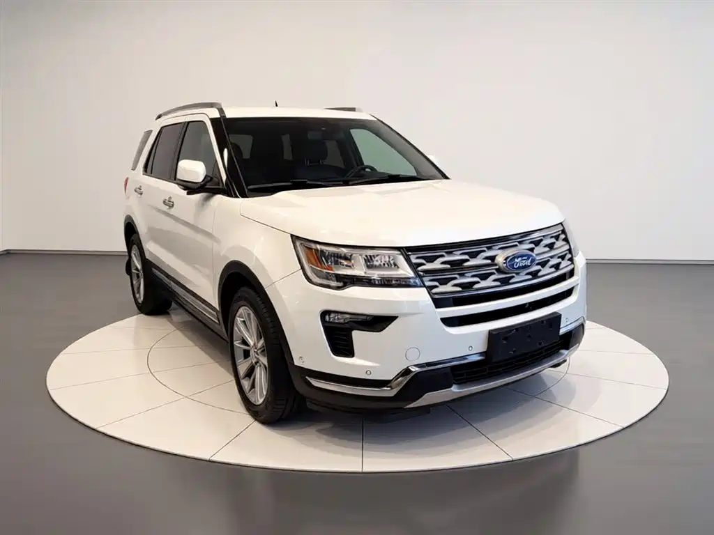 Ford Explorer 2019 — фото 22