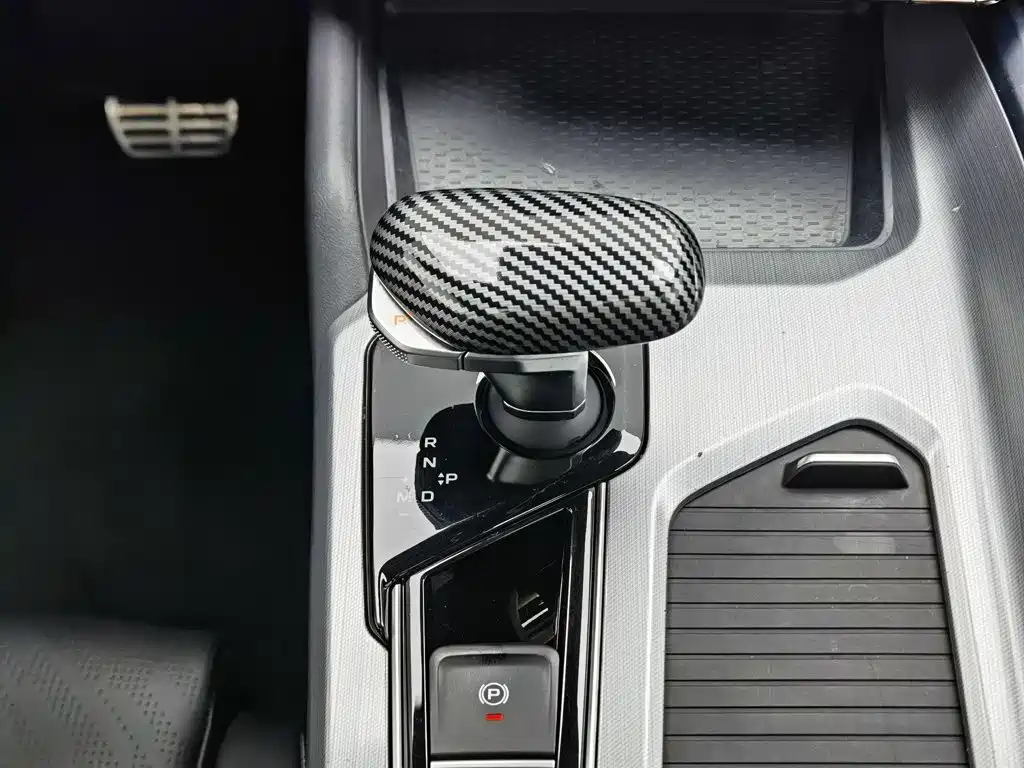 Geely Xingrui 2022 — фото 13