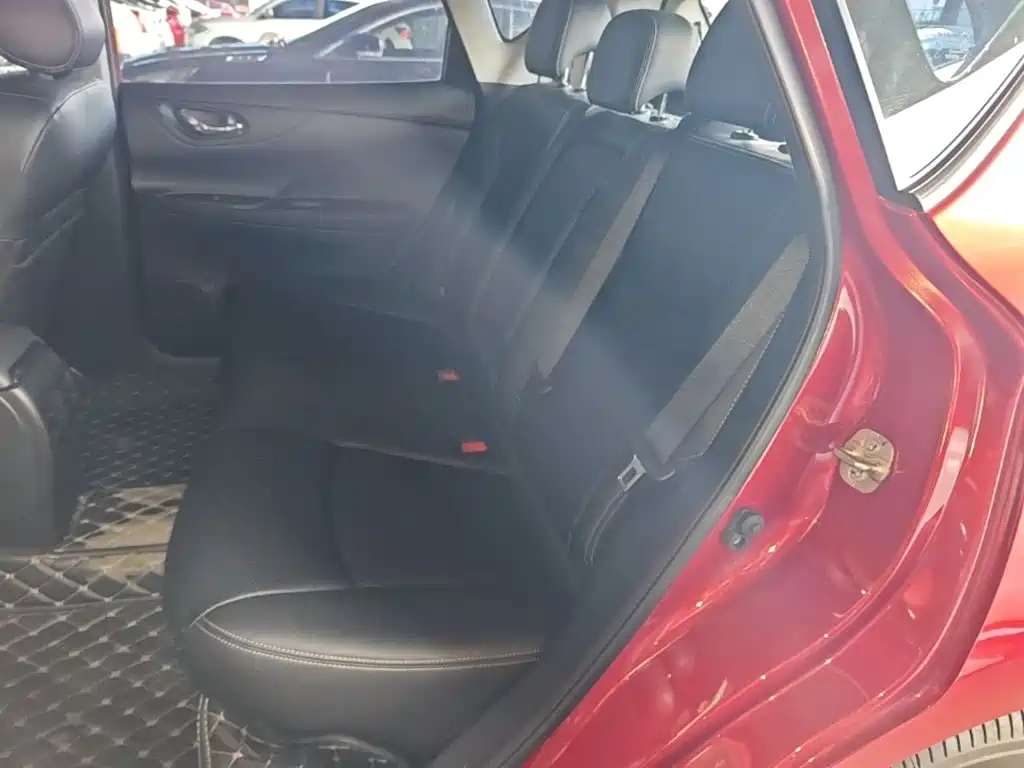 Nissan Tiida 2022 — фото 17