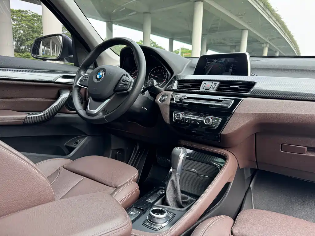 BMW X1 2018 — фото 6
