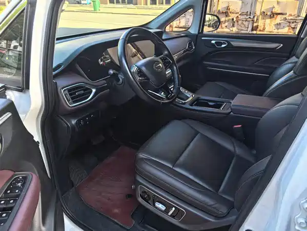 GAC Trumpchi M6 2022