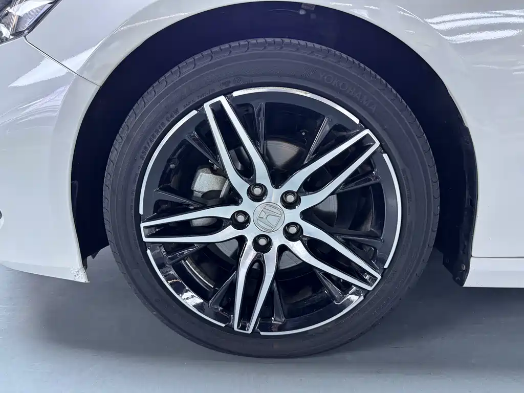 Honda Accord 2022 — фото 23