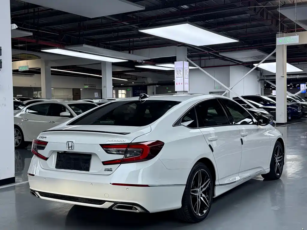 Honda Accord 2022 — фото 22