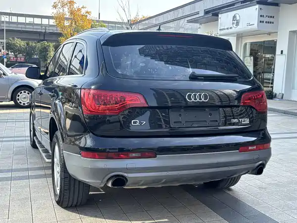 Audi Q7 2014