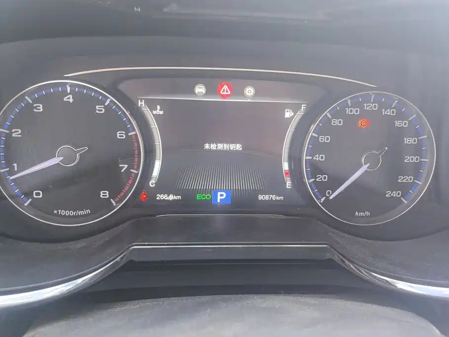 GAC Trumpchi GS8 2018 — фото 14