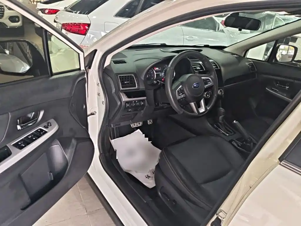 Subaru XV 2016 — фото 16