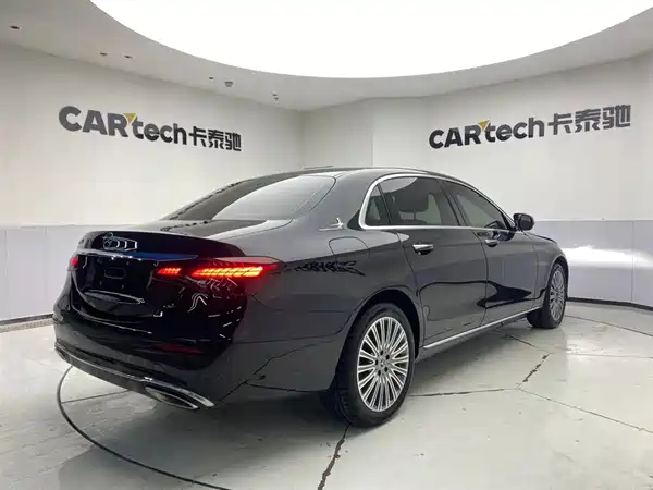 Mercedes-Benz E-Class 2023