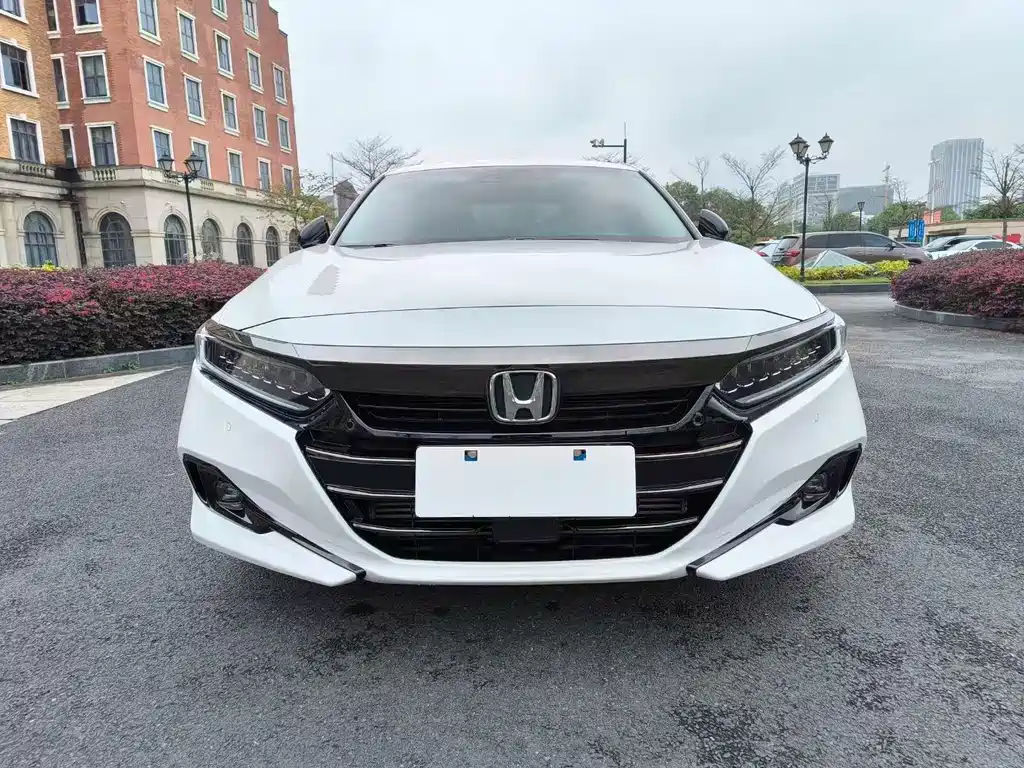 Honda Accord 2023 — фото 2