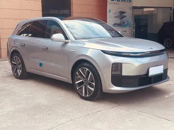 Li Auto L6 2024