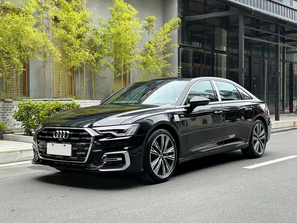 Audi A6L 2024 — фото 1