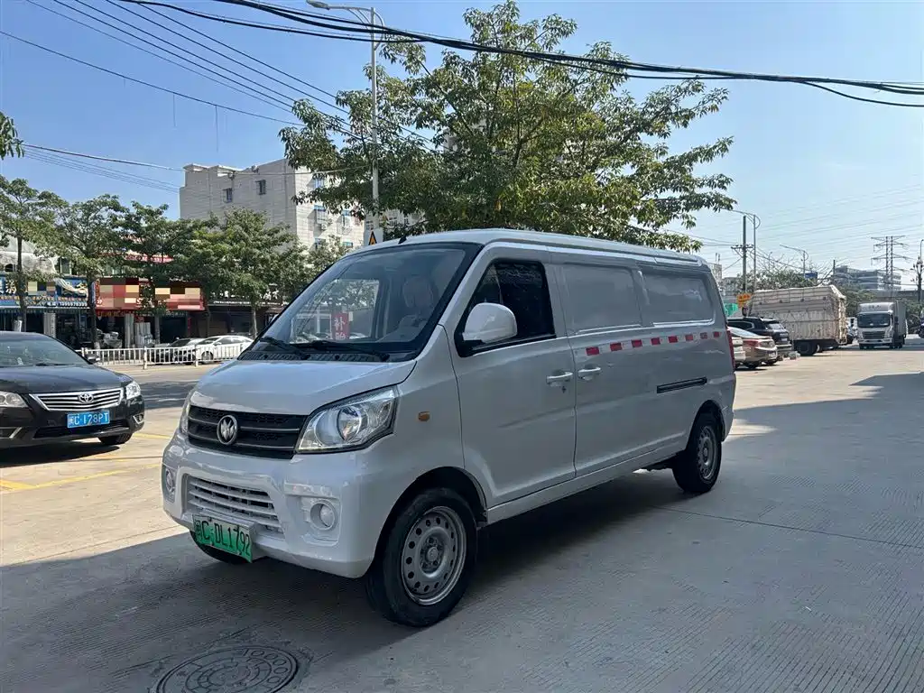 New Longma M70EV 2021 — фото 2