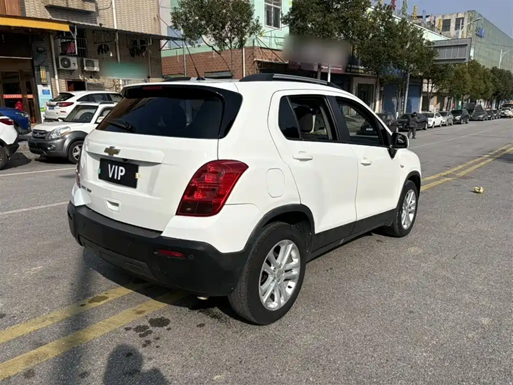 Chevrolet Trax 2015 — фото 24