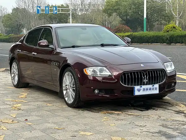Maserati Quattroporte 2010