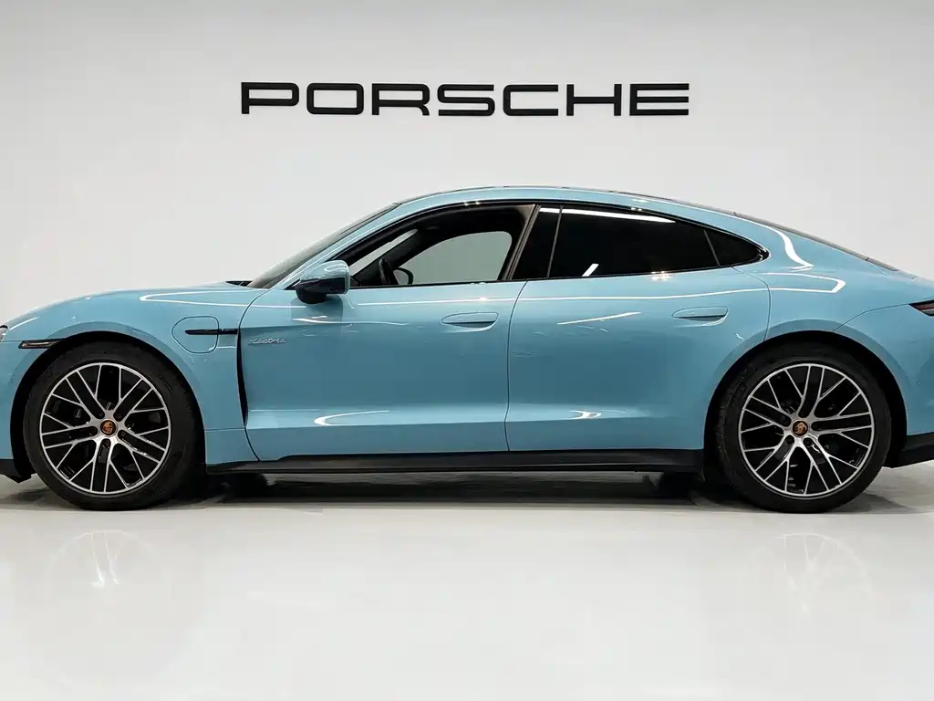 Porsche Taycan 2021 — фото 3