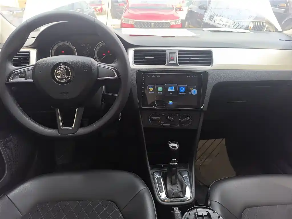 Skoda Rapid 2020 — фото 10