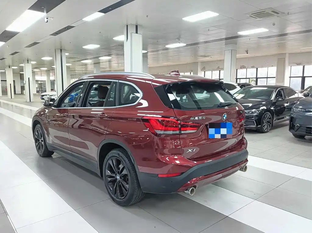 BMW X1 2020 — фото 11