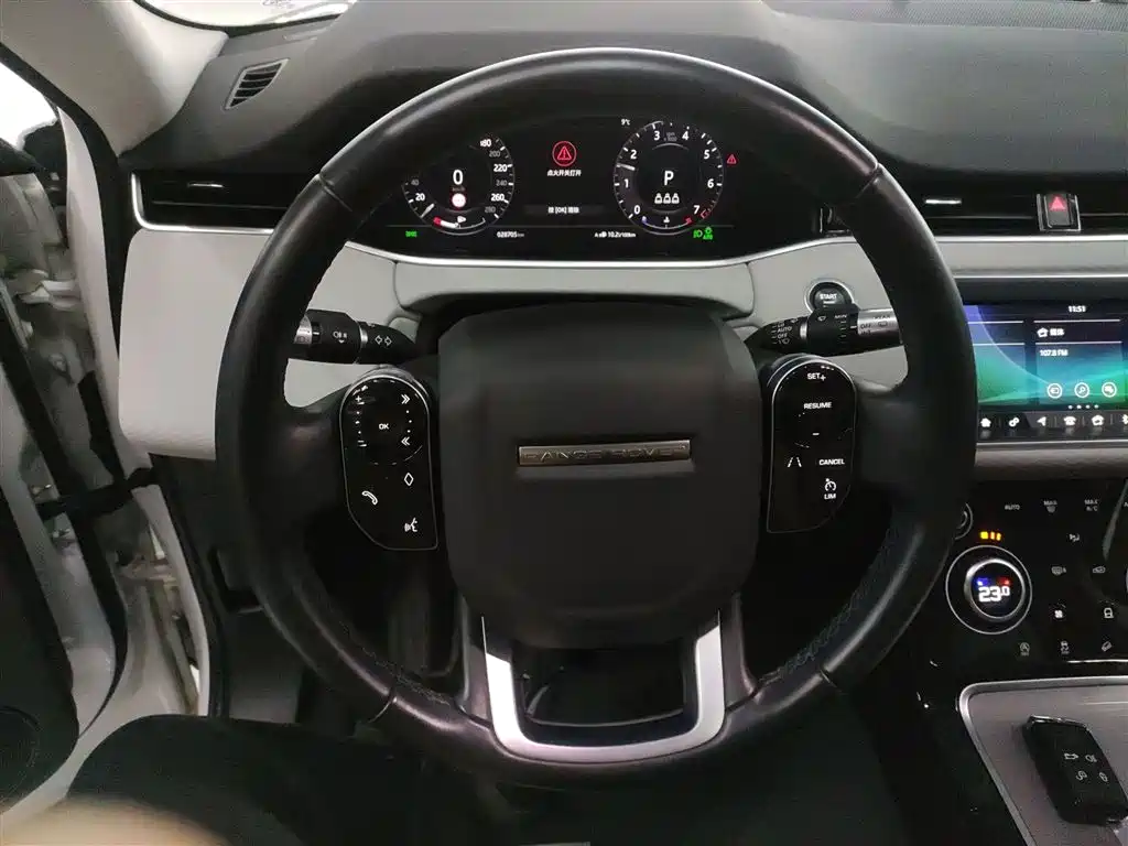 Land Rover Evoque 2020 — фото 11