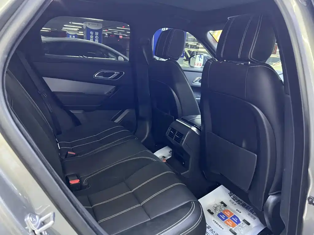 Land Rover Velar 2019 — фото 17
