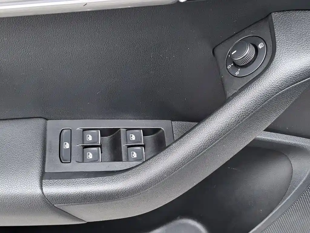Skoda Octavia 2020 — фото 9