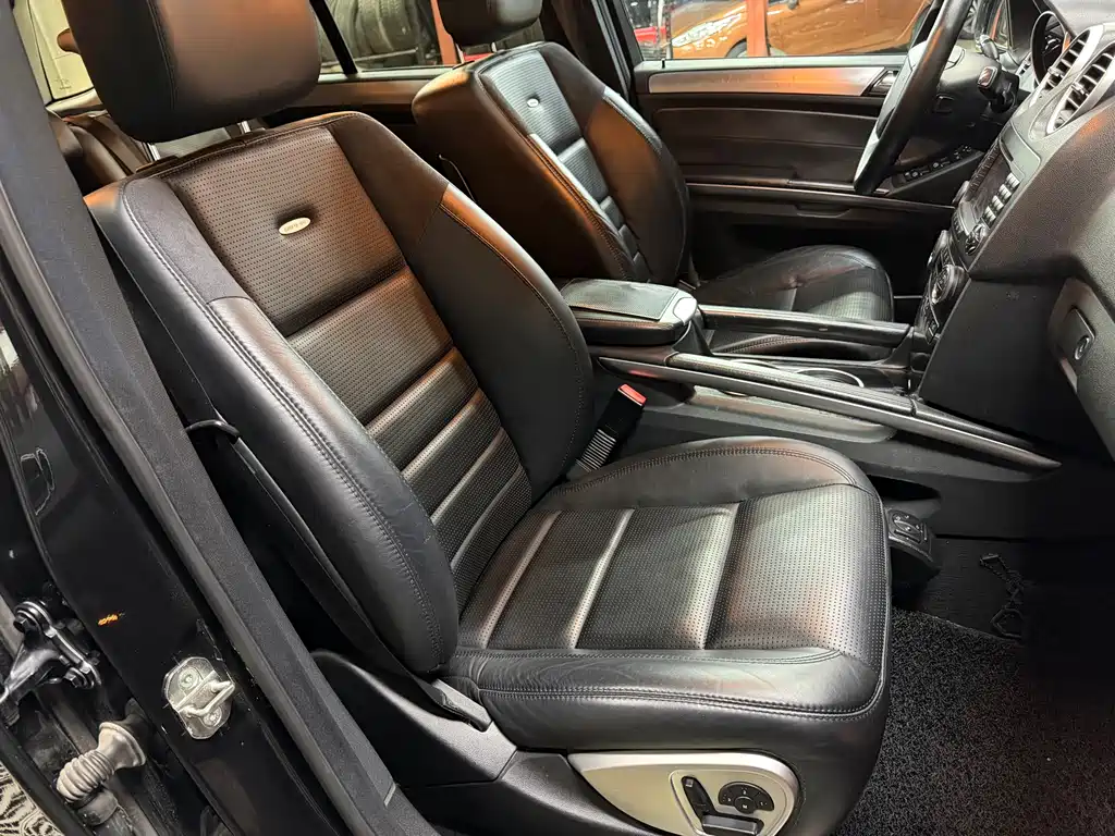 Mercedes-Benz M-Class AMG 2007 — фото 26