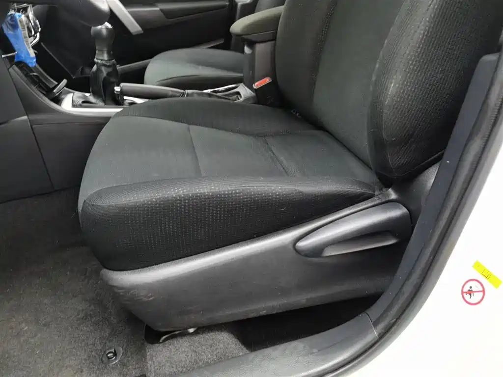 Toyota Corolla 2019 — фото 20