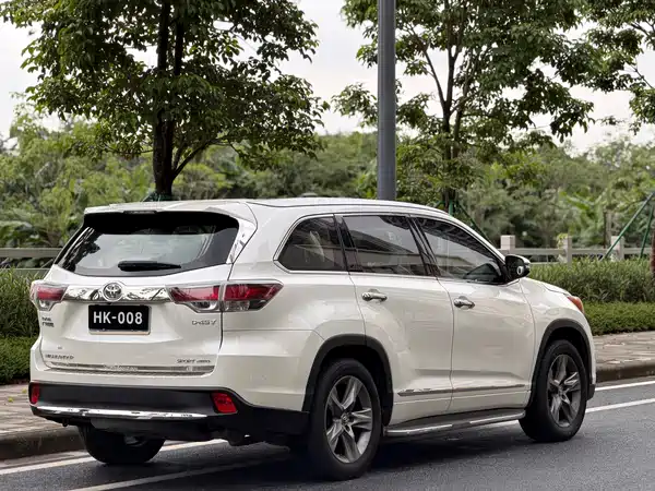 Toyota Highlander 2015
