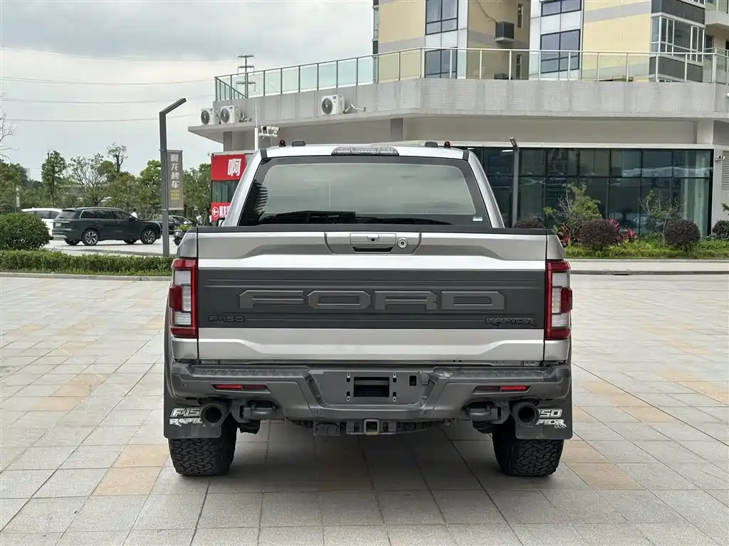 Ford F-150 Raptor 2025 — фото 12