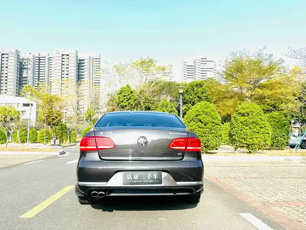 Volkswagen Magotan 2014
