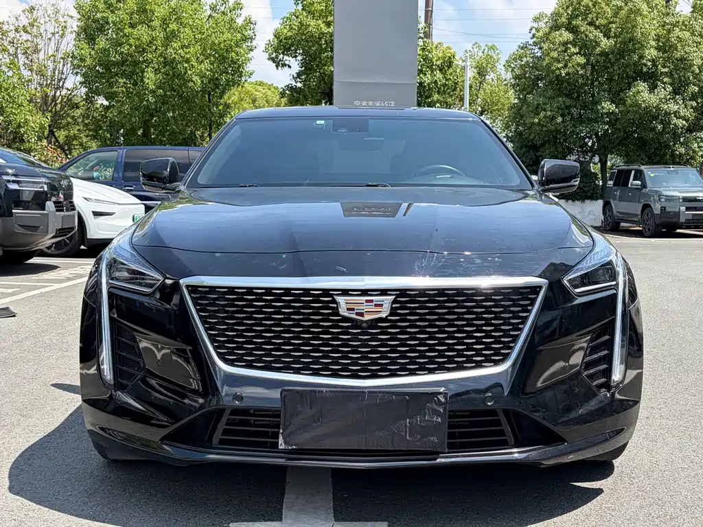 Cadillac CT6 2021 — фото 2