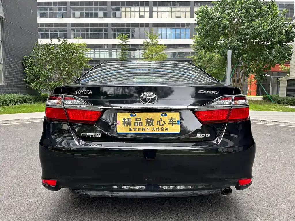 Toyota Camry 2017 — фото 4