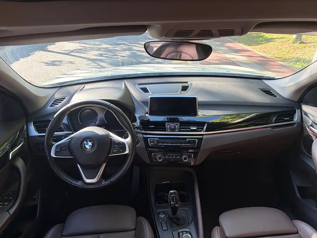 BMW X1 2020 — фото 9