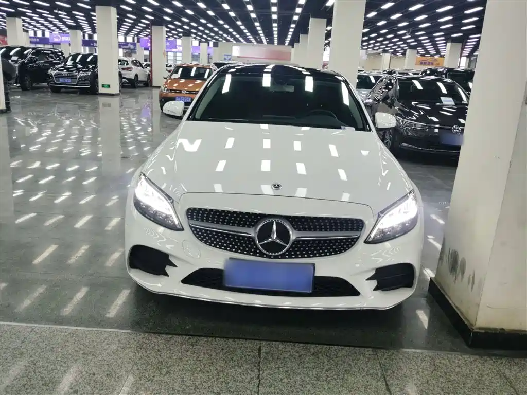 Mercedes-Benz C-Class 2020 — фото 3