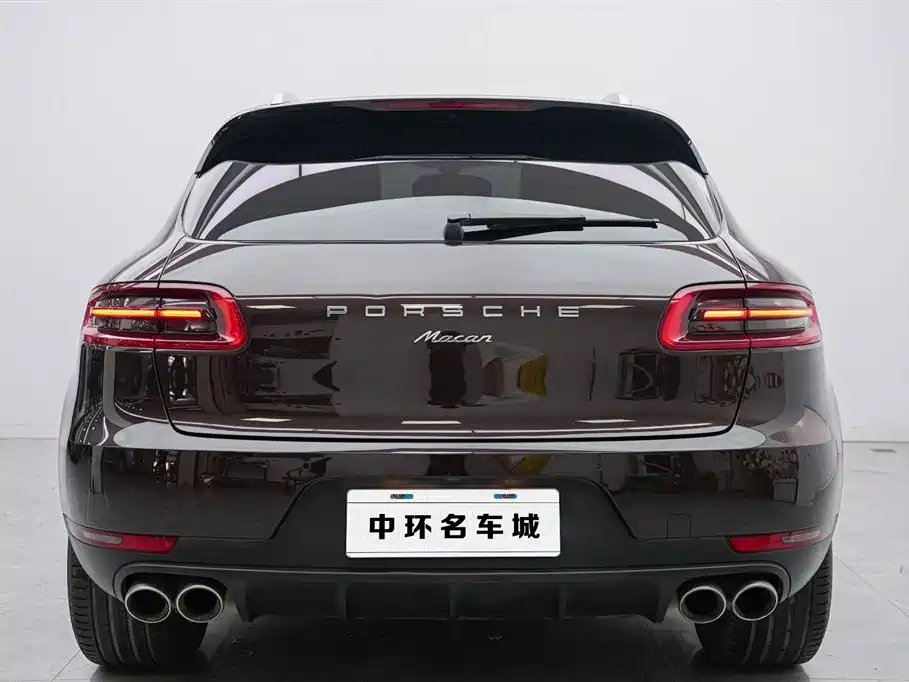 Porsche Macan 2016 — фото 16