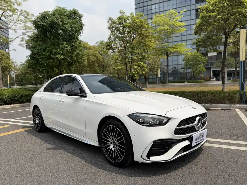 Mercedes-Benz C-Class 2023