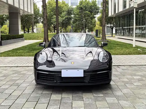 Porsche 911 2020