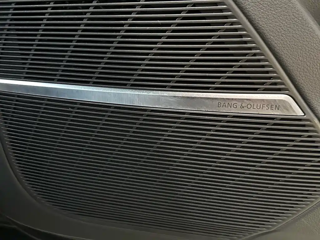 Audi Q7 2023 — фото 13