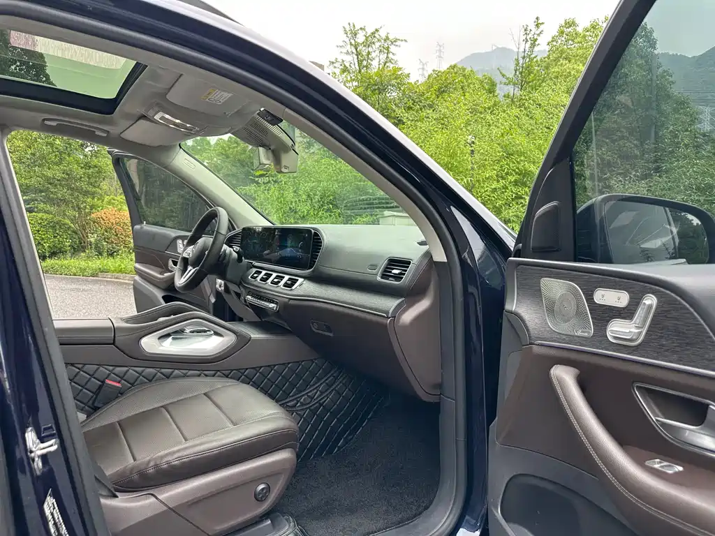 Mercedes-Benz GLE 2019 — фото 13