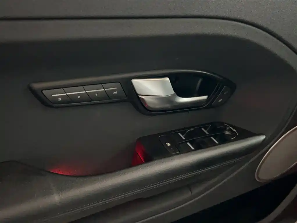 Land Rover Evoque 2014 — фото 2