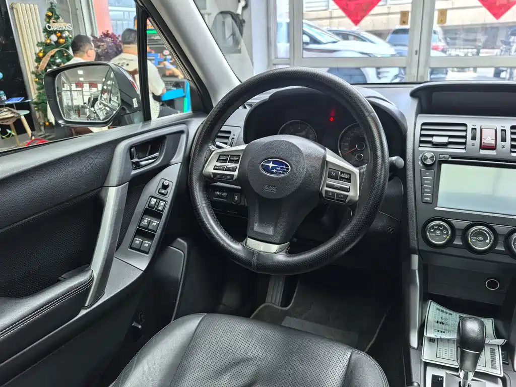 Subaru Forester 2014 — фото 19