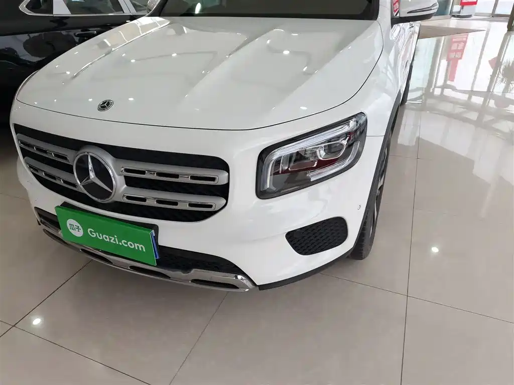 Mercedes-Benz GLB 2021 — фото 18