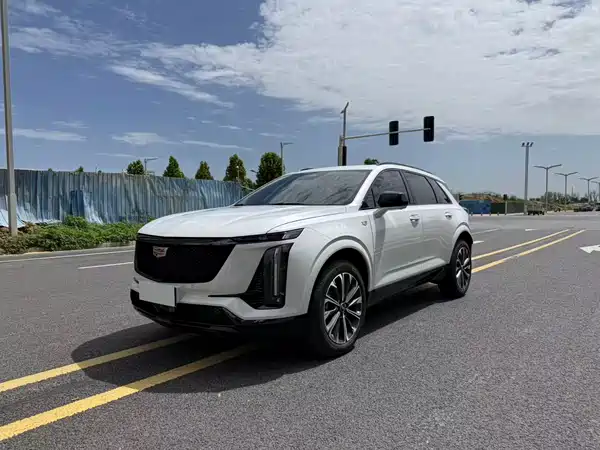 Cadillac XT5 2025