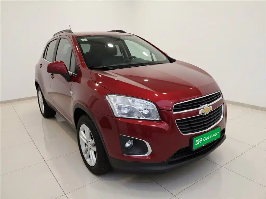 Chevrolet Trax 2015 — фото 12